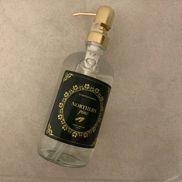 NWT Scentsational Northern Pine Natural Hand & Body Wash - Picture 2 of 4